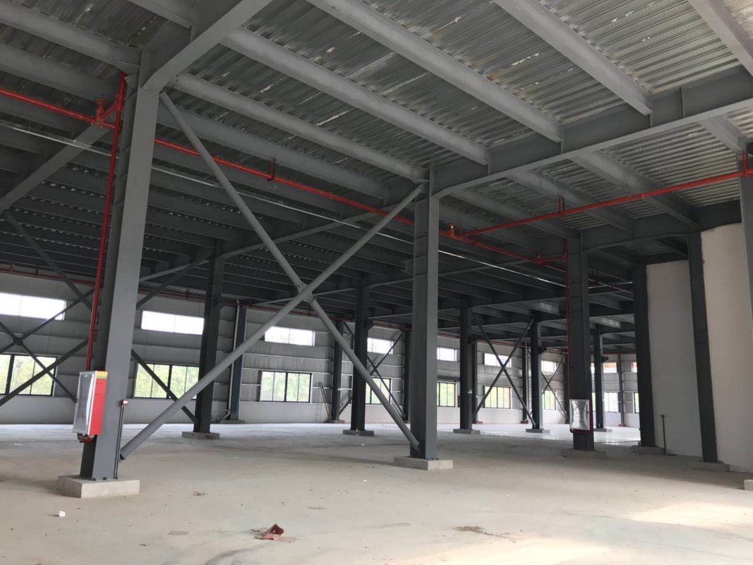 H Structure en acier à longue portée Construction de bâtiments en acier Les immeubles de bureaux commerciaux sont constitués de gratte-ciel