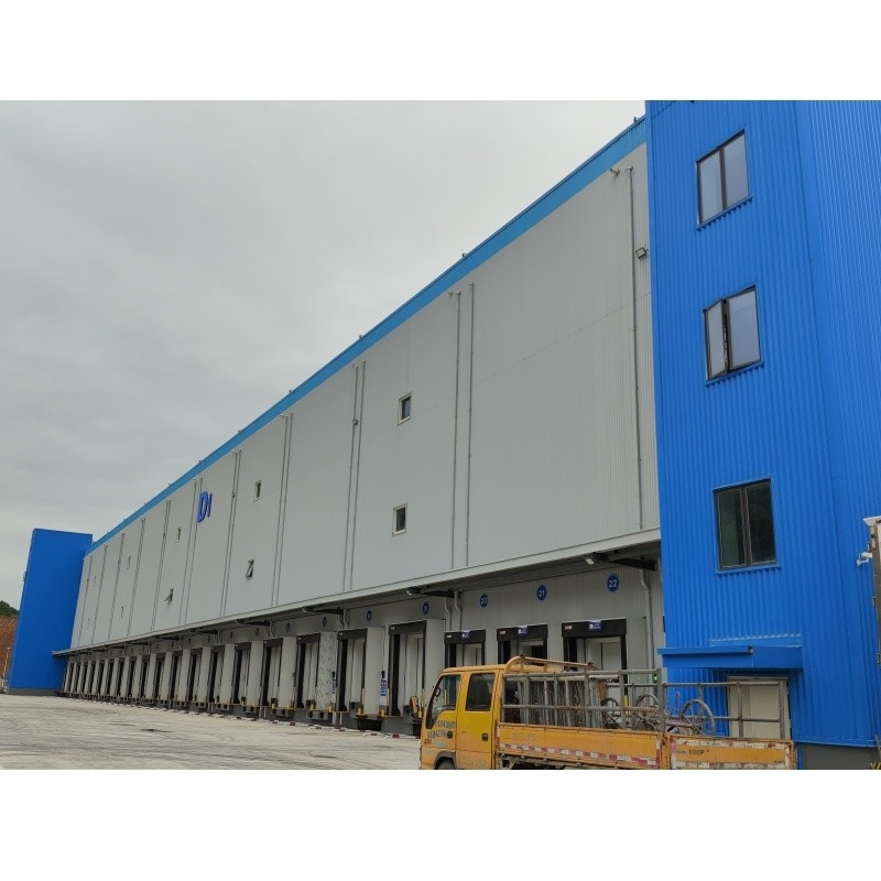 Structure en acier préfabriqué anti-corrosion pour usine de chaîne froide isolée préfabriquée