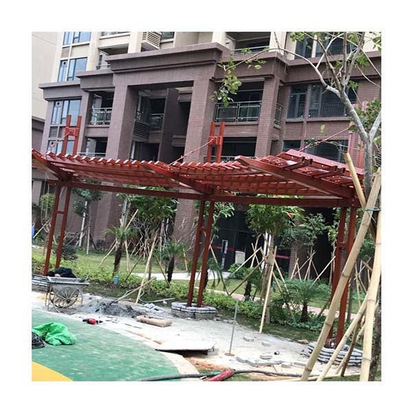 Galerie de couloirs extérieurs en acier