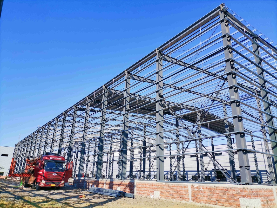Structure en acier léger de haute qualité bâtiment d'usine cadre pour la production industrielle bâtiment entrepôt