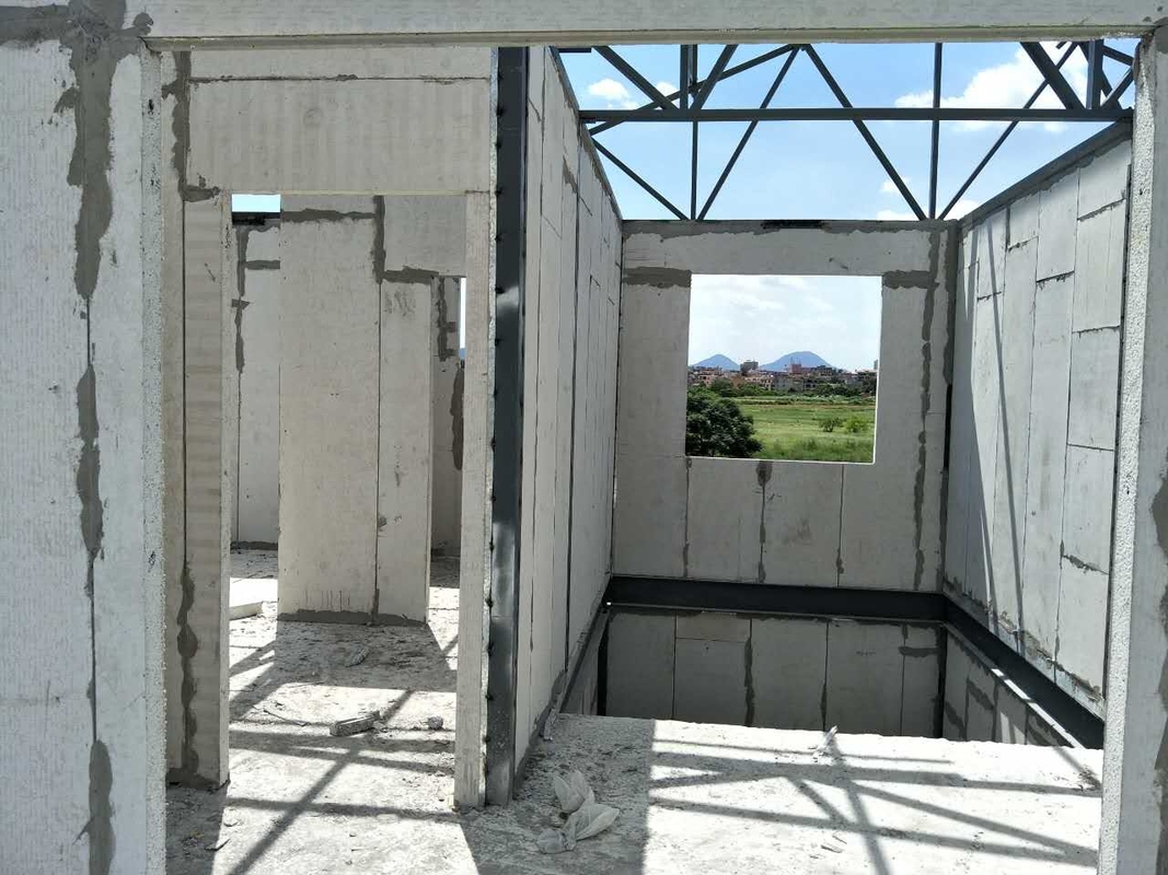 Cadre en acier léger Quille de structure en acier préfabriquée Villa de luxe à deux étages Maison préfabriquée