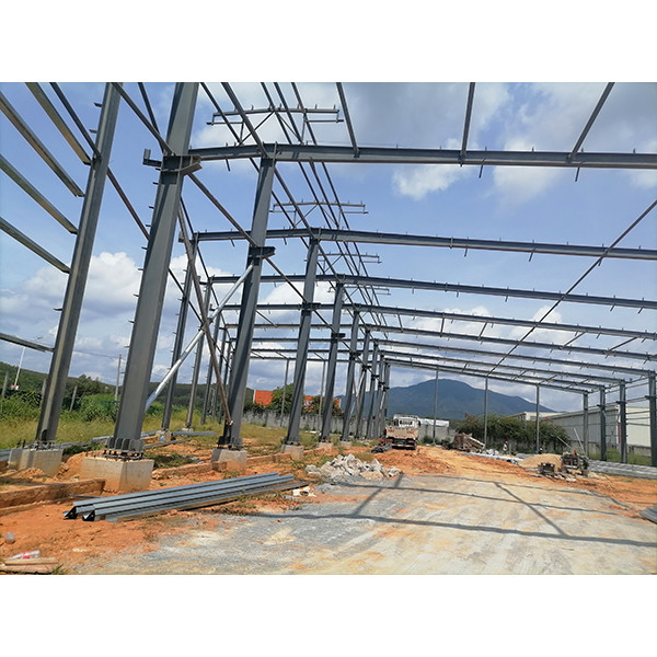 Structure en acier maisons panneau de ciment en fibre de mur pour usines panneau sandwich de toit carreaux de résine