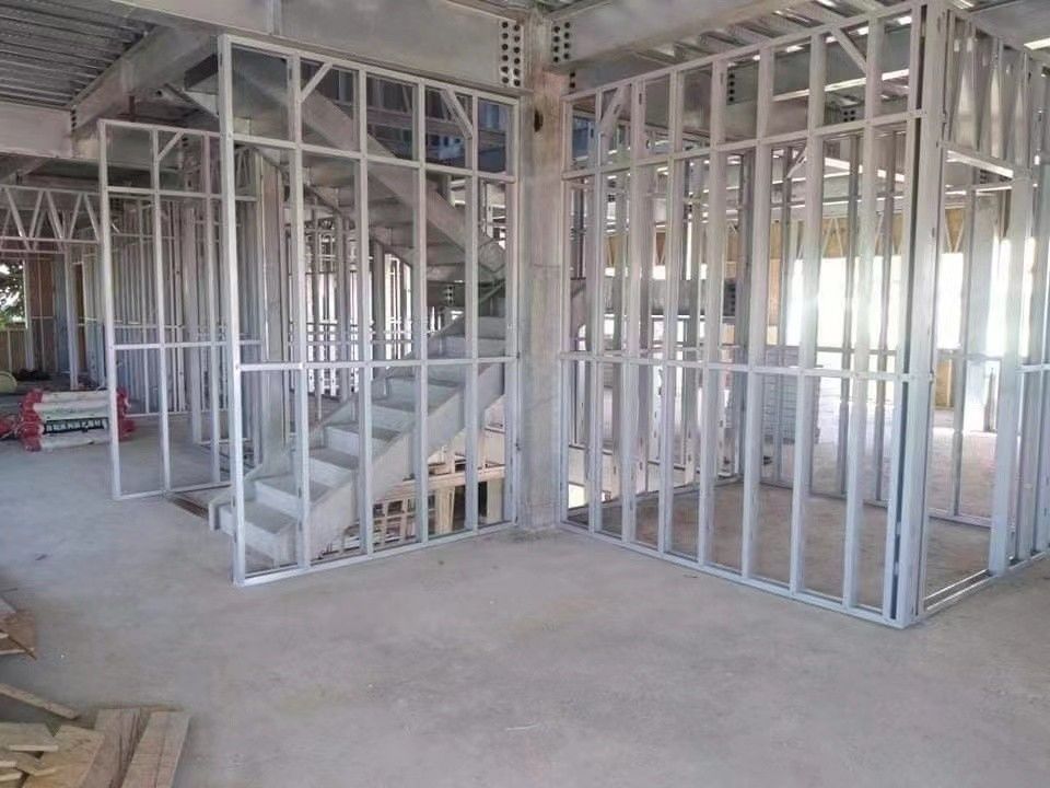 Isolement acoustique toit en pente villa à plusieurs étages maison en acier léger pour l'hôpital